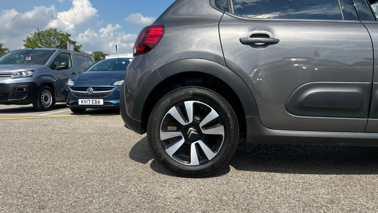 Citroen C3 1.2 PureTech Plus 5dr Petrol Hatchback